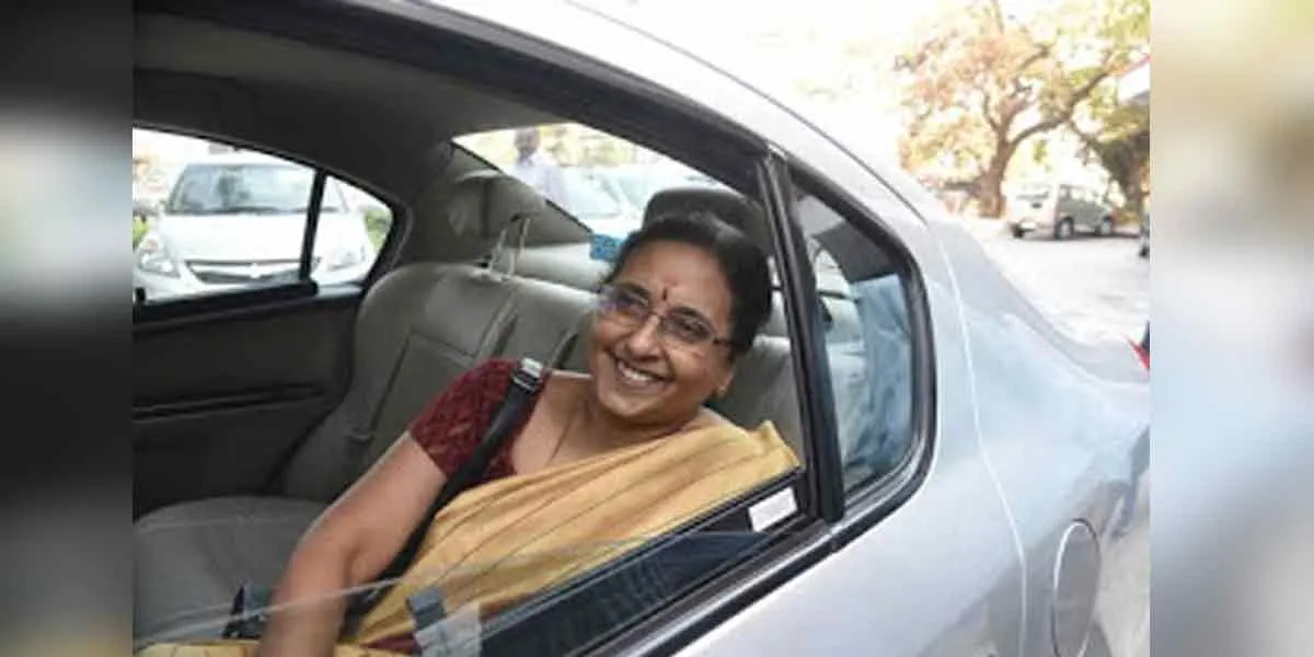' IAS officers lacking expertise in tribunals '' - Court dissatisfied!