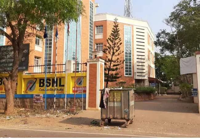 rs 5 crores tax pending sivagangai municipality take new concept 