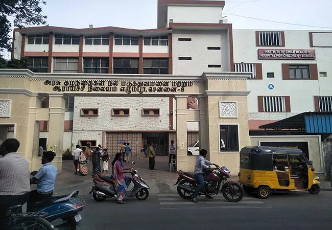 chennai nerkundram mother and son incident egmore hospital 