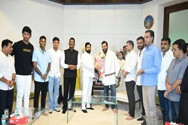Announcement of prize for the Indian cricket team on behalf of Maharashtra govt