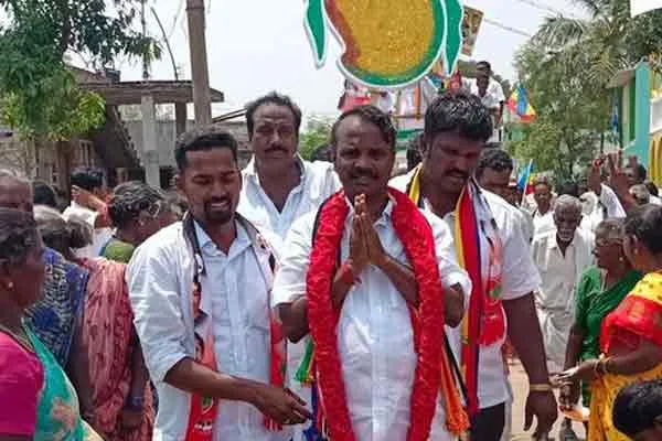 Arcort constituency dmk and pmk 