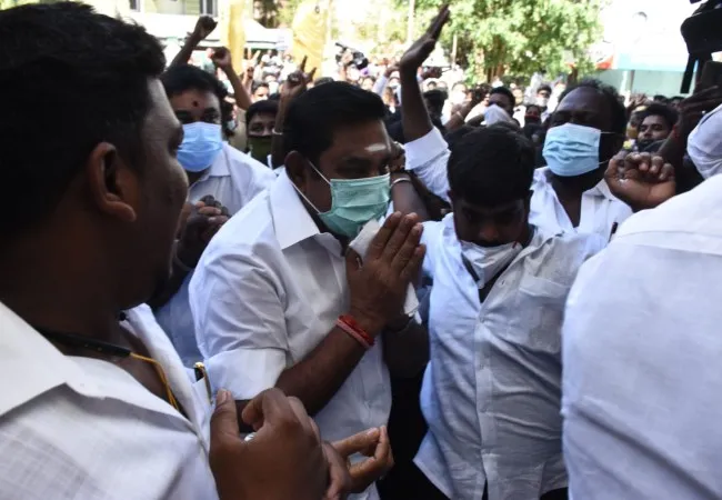 tn assembly opposition party leader decide admk mlas meeting 