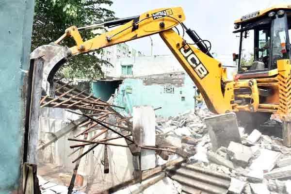erode corporation taked action for water resources encroachment issue 