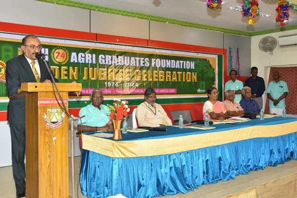 Ex-students who celebrated Golden Jubilee with their families at annamalai university