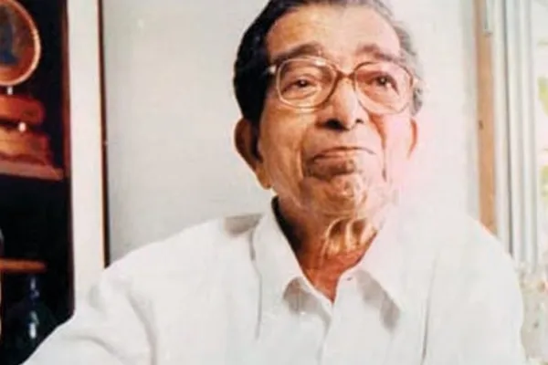 a thief stole famous writers house in Maharashtra