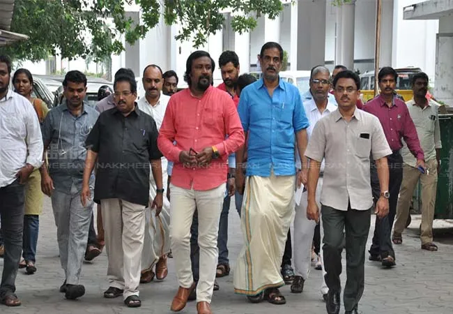 madras iit college student fathima latheef incident parents meet dgp and cm for today 