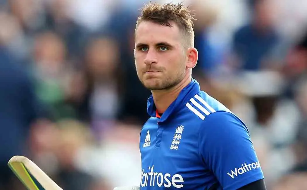 alex hales corona symptoms