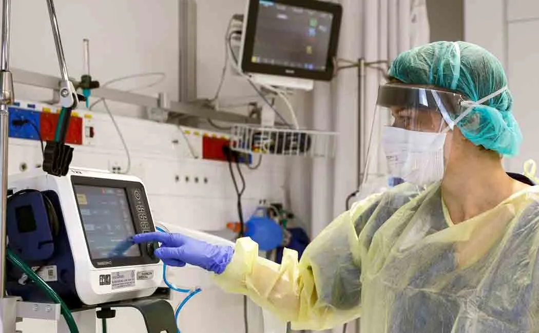 doctors avoid ventilator for corona treatment