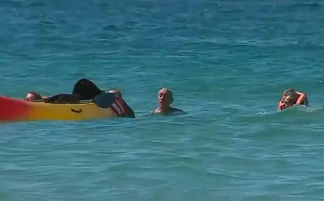 portugal president rescues two women stranded in sea
