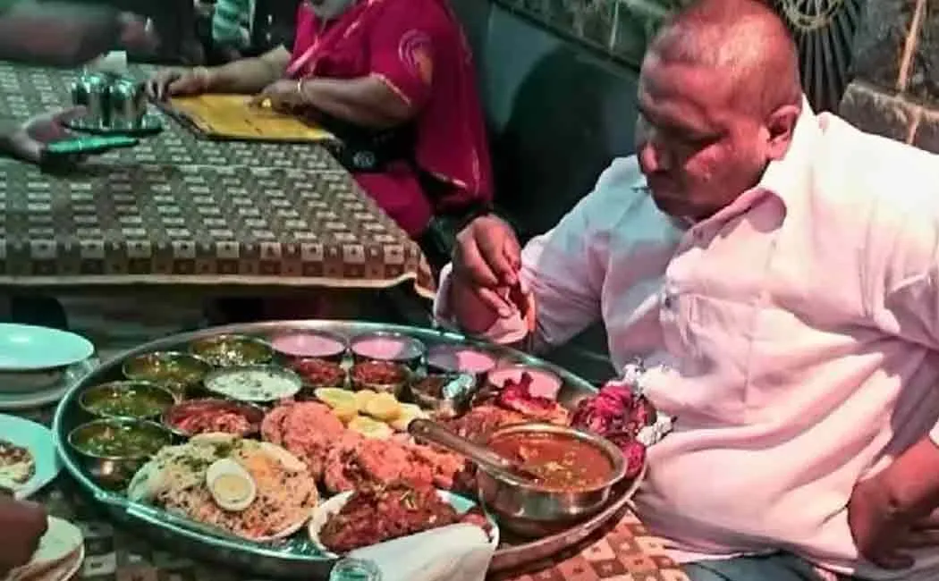 pune hotel announces 4 kg platter eating competition