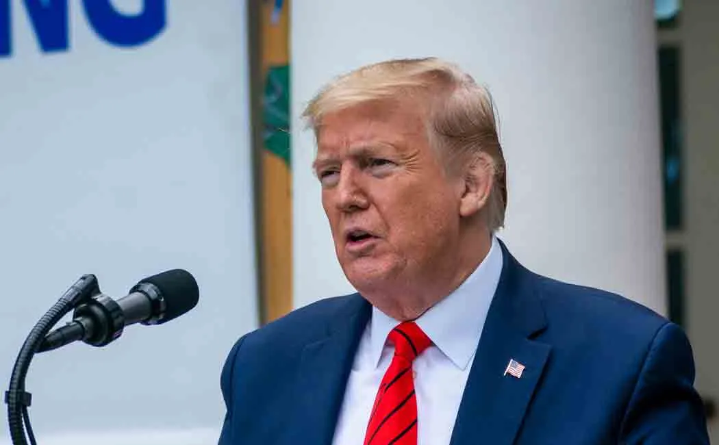 trump takes hydroxy chloroquine