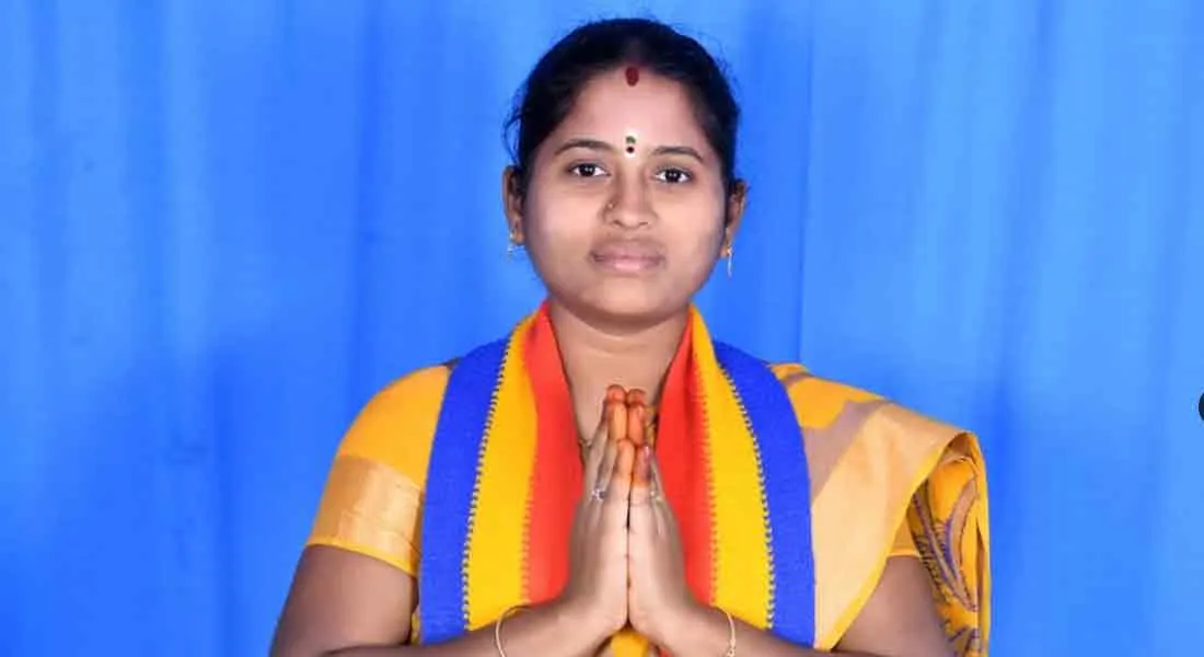 Revathi elected from pmk as head of Salem District Panchayat Board; admk Rajendran becomes vice president!