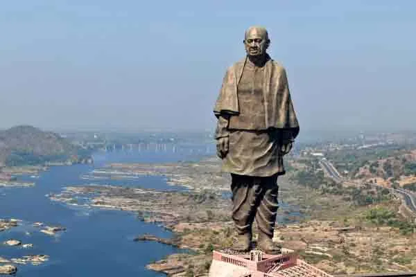 embezzlement in statue of unity tickets