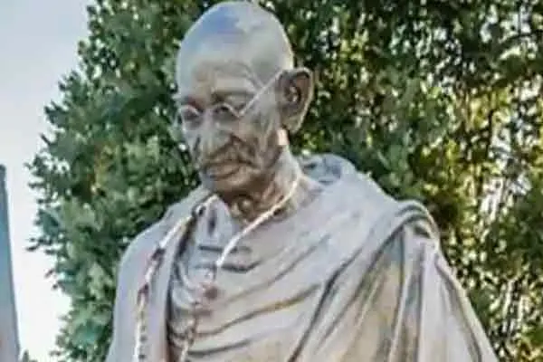 canada mahatma gandhi statue incident viral in social media  