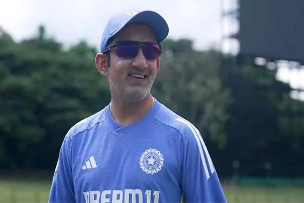 threats to Gautam Gambhir 