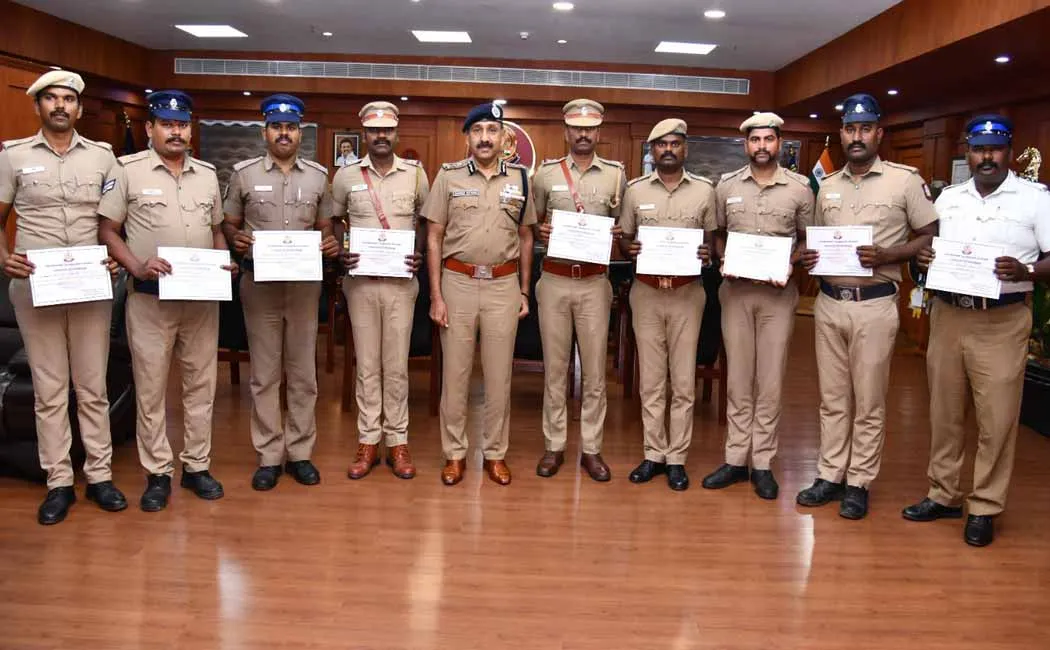 Governor's House incident; Kudos to the guards