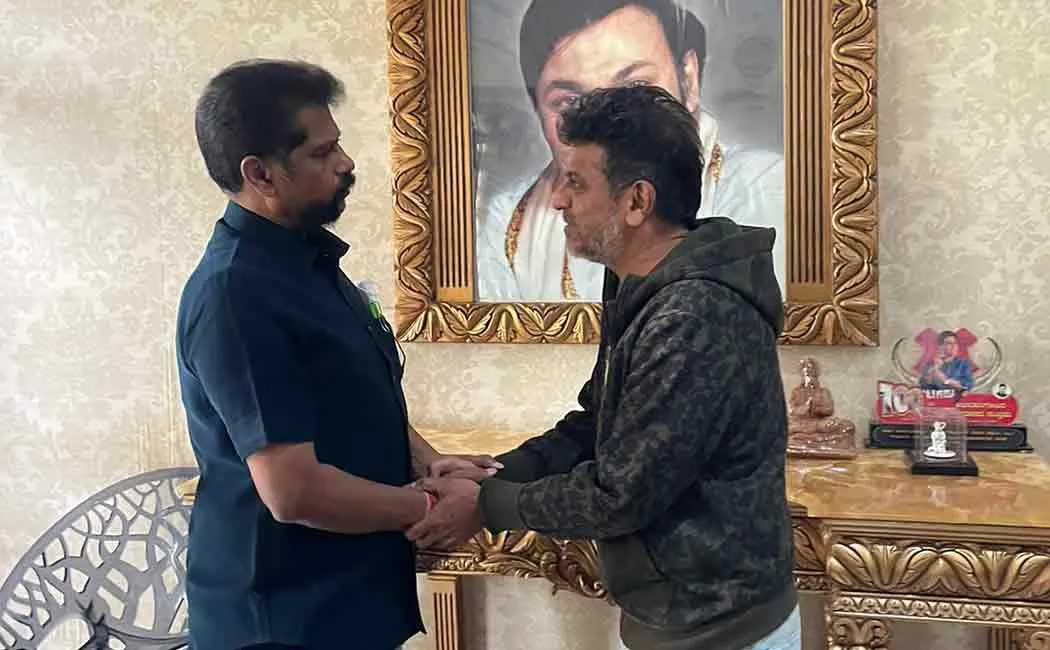 nakkheeran chief editor meets shivarajkumar and convey his condolence
