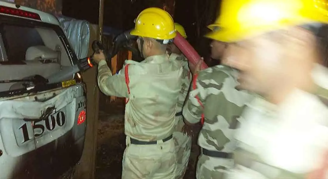  Petrol bombs on retired officer's home in Neyveli