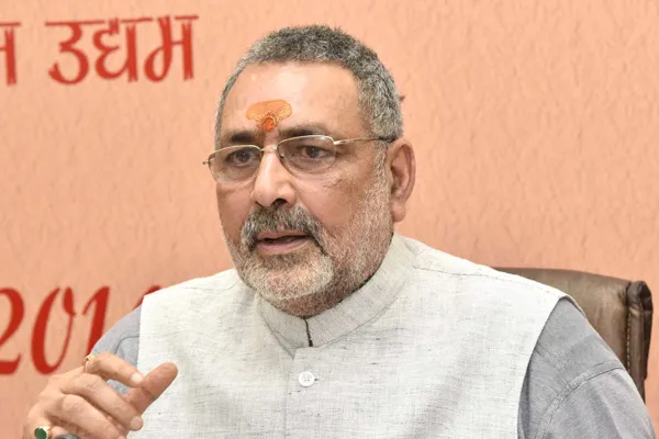 Union Minister giriraj singh says Hindus should not consume Halal food