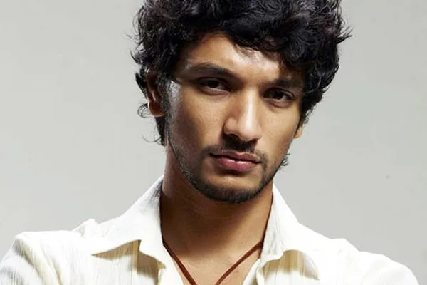 gowtham karthik