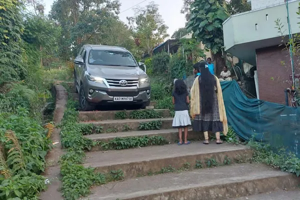 A shock awaited the youth on Touring with the help of Google Map