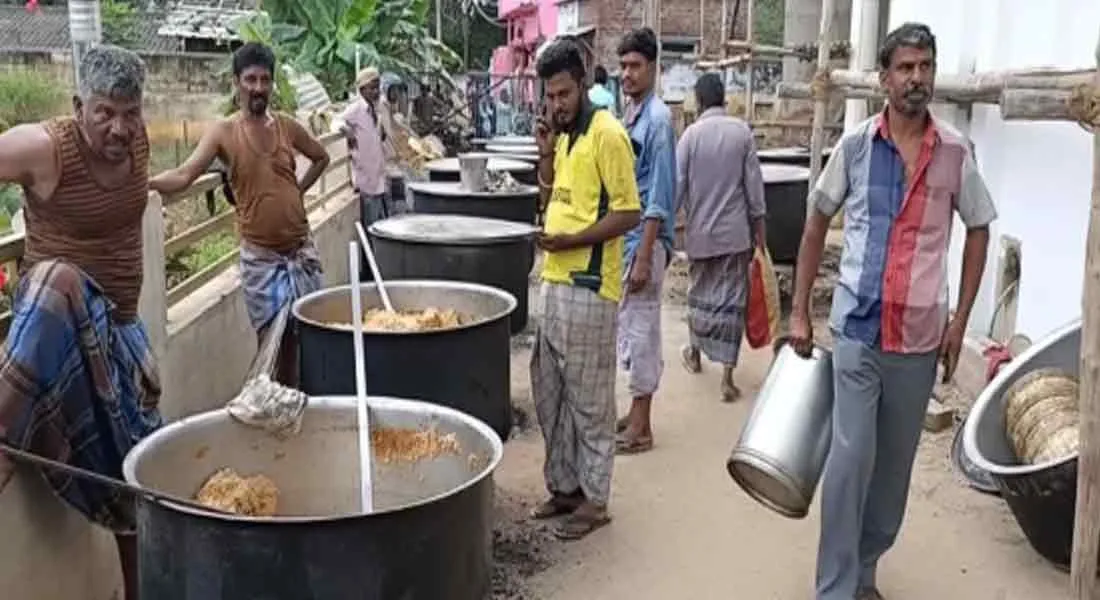 More than 15 thousand people at Gandhuri Festival