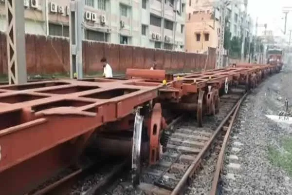 A freight train derailed in Chennai
