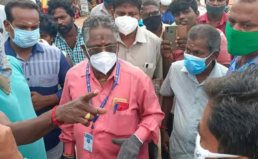 cuddalore government officer 