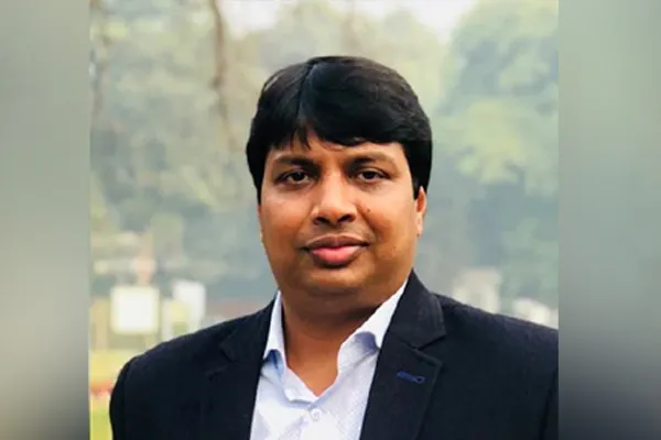 Congress candidate's sudden decision on withdrawing candidature in parliament election in gujarat