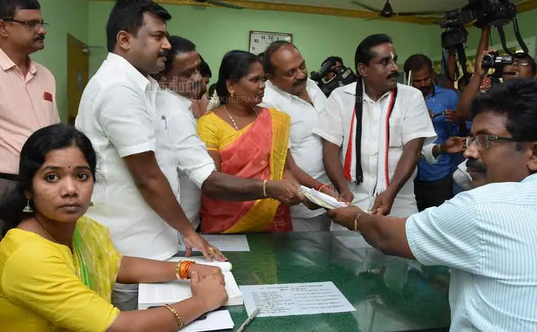 nanguneri dmk admk candidate 