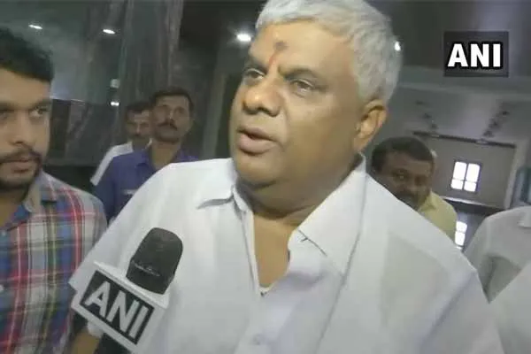 Deve Gowda's son issue in karnataka 