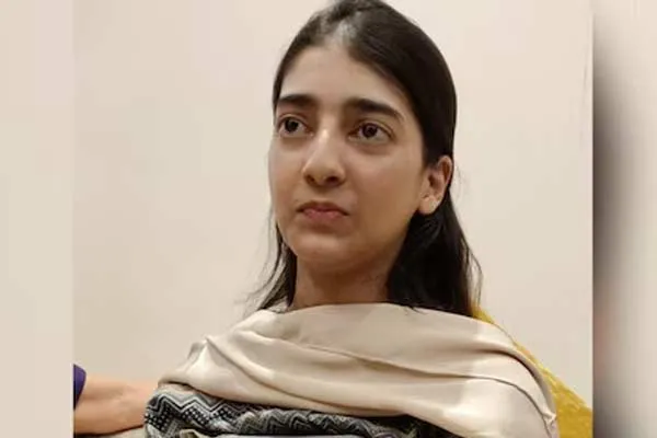 Indian gave heart to Pakistan girl for treatment