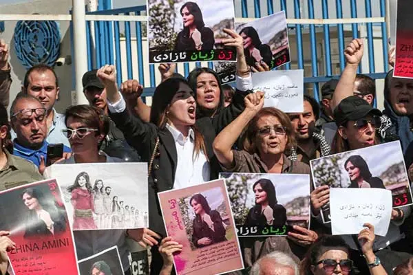 iran hijab issue iran government released oscar actress 