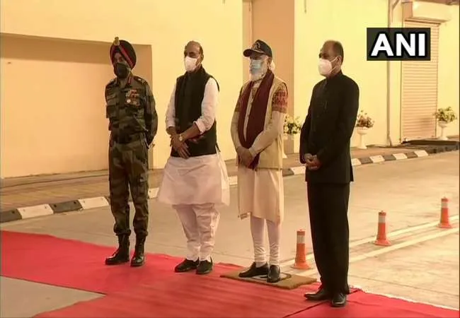 himachal pradesh atal tunnel rohtang pm narendra  modi 