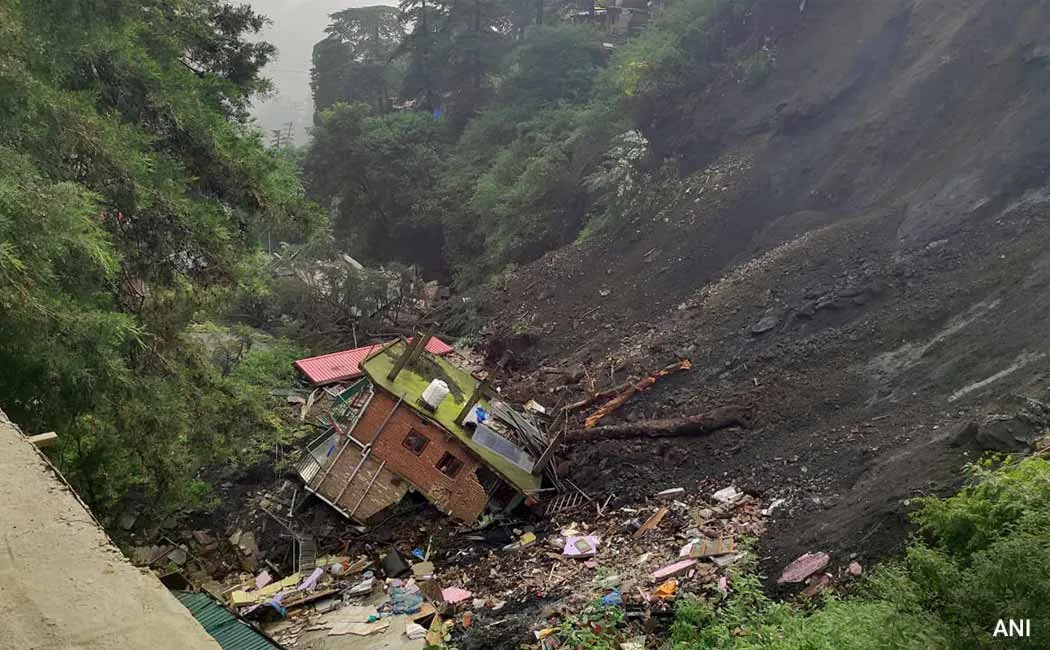  Landslide in Shimla peoples toll rises to 17