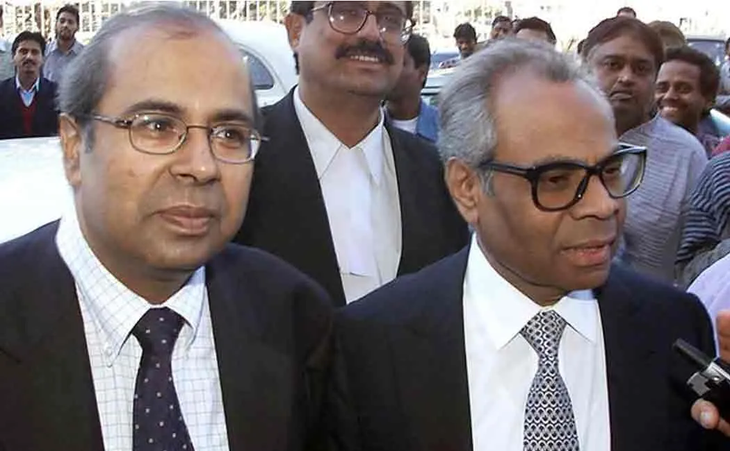 hinduja brothers top britains wealthiest person list