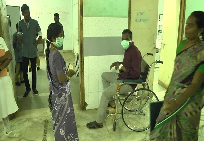 tiruvarur youngster coronavirus hospital admit 
