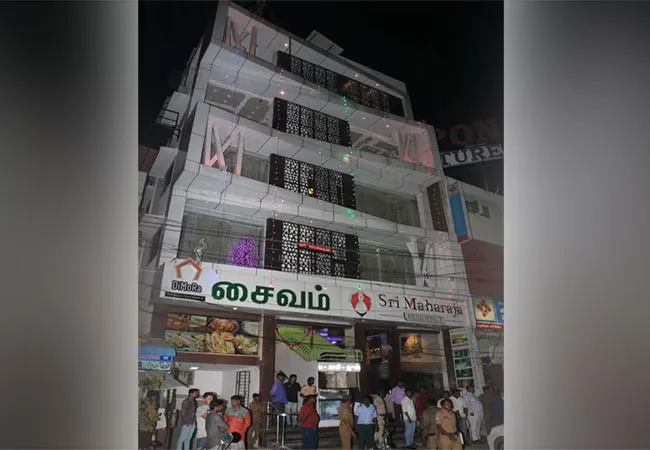 thanjavur district jewellery shop owner incident in trichy hotel 