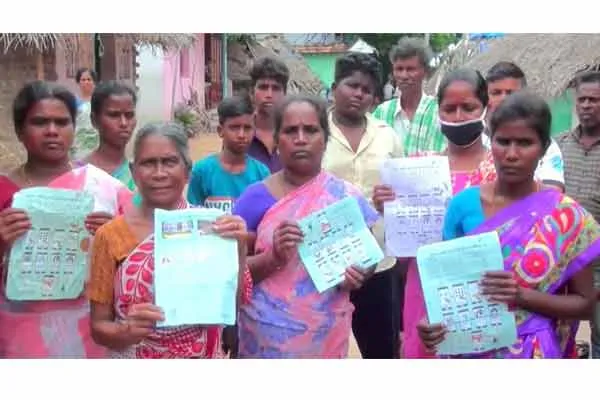 The central government that sent the congratulatory letter that the houses and toilets were built without being built