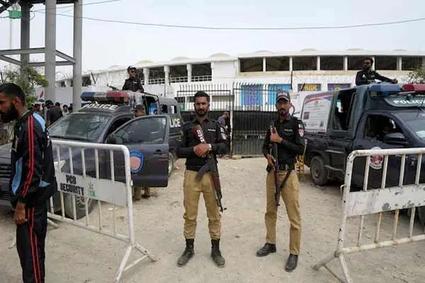  Pakistan sacks over 100 police officers in ICC champion trophy