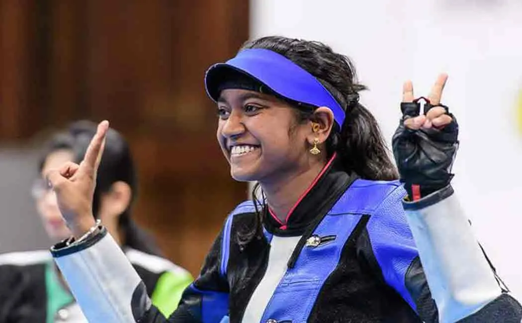 ilavenil valarivan won gold in issf world championship
