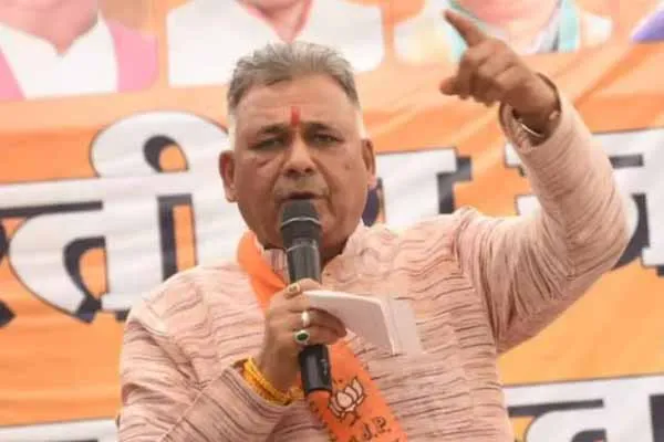 BJP Minister controversy speech about who invented America