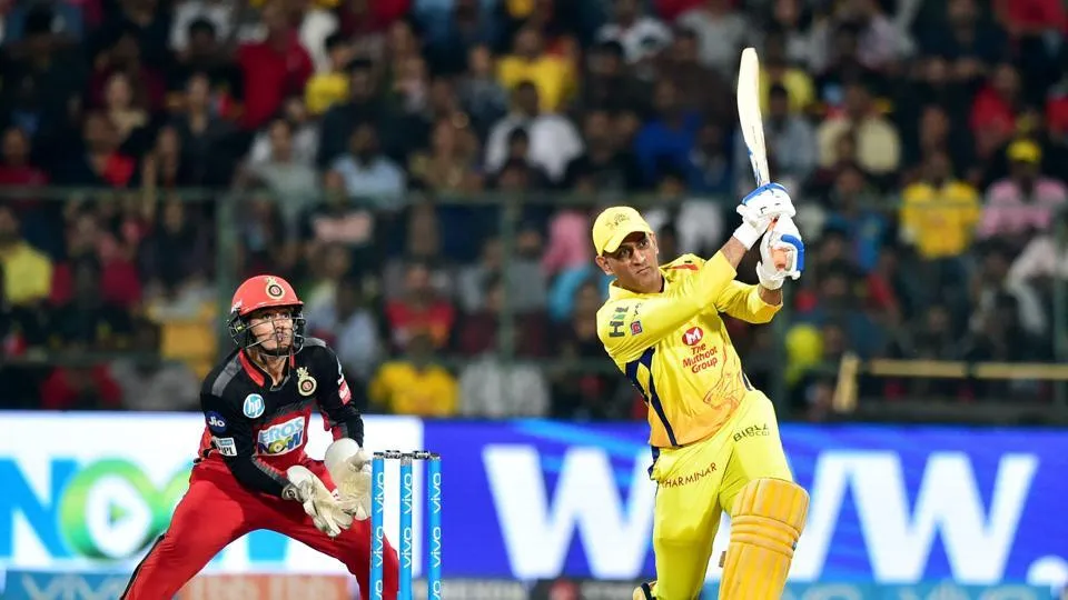 dhoni six
