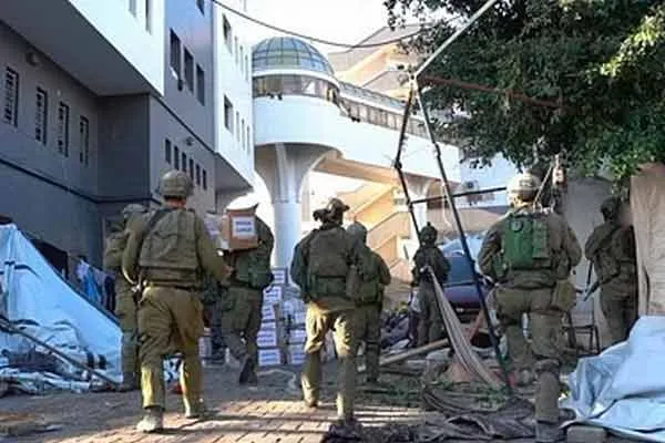 The Israeli army entered the hospital In spite of international law 