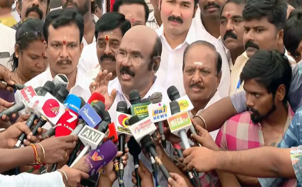 seeman vs jayakumar pressmeet for today 