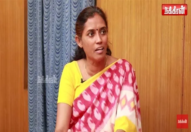 hijab issues in madurai polling station congress leader jothimani mp 