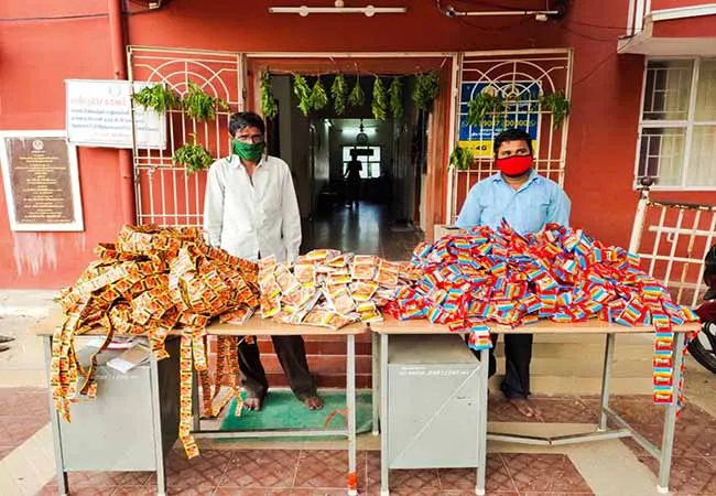 cuddalore district panruti police arrested five persons 