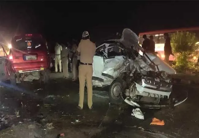 today early morning incident in karnataka