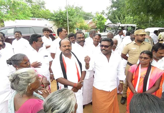 local body election campaign actor karunas mla sivagangai district 