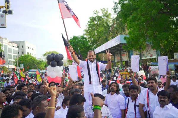 ADMK candidate Karupiya campaigned will raise my voice in Delhi's Red Fort
